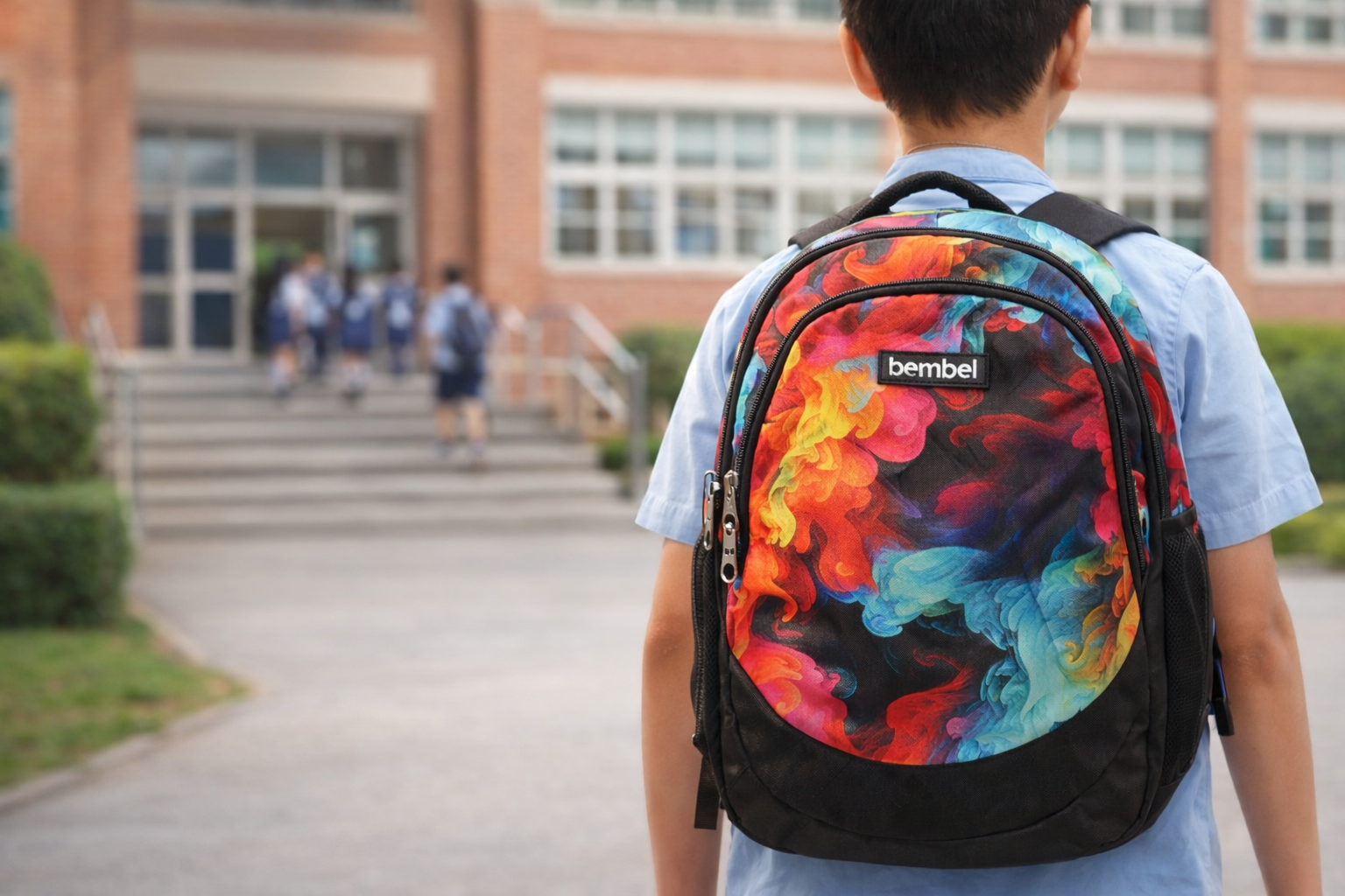 How Much Should a School Bag Weigh?